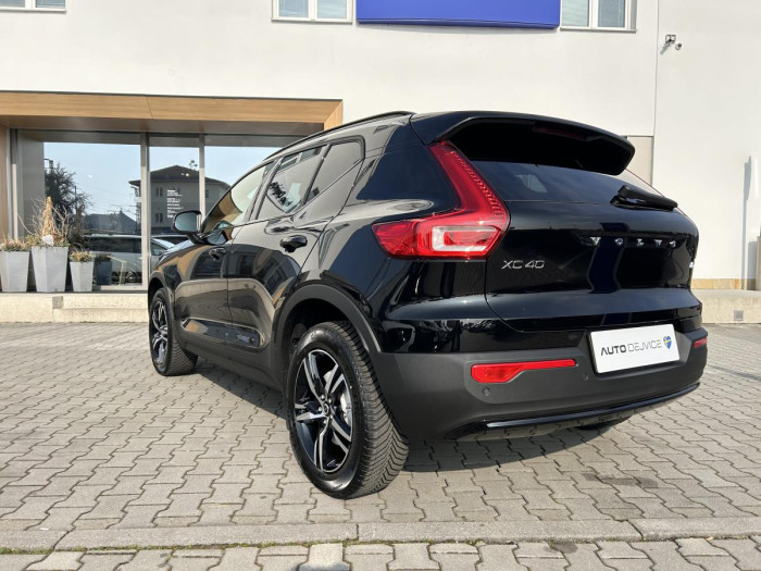Volvo XC40 B4 AUT DARK PLUS 2.0 Plus