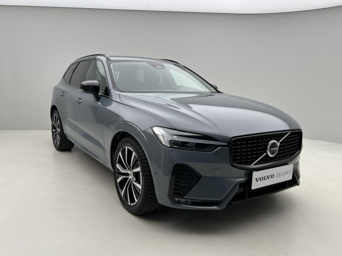 Volvo XC60 B4 AWD DARK ULTIMATE AUT CZ