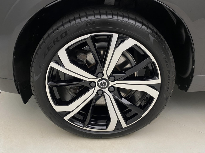 Volvo XC60 B5 AWD R-DESIGN AUT 1.maj
