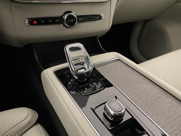 Volvo XC90 B5 AWD AUT BRIGHT PLUS 7míst