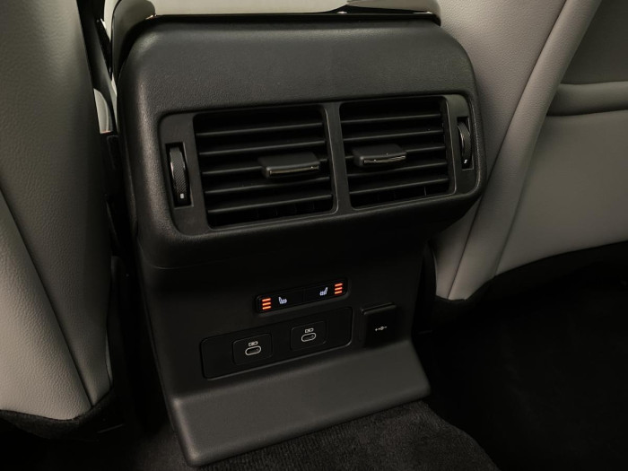 Land Rover Range Rover Velar D300 DYNAMIC SE AWD AUT 3.0 d Dynamic SE