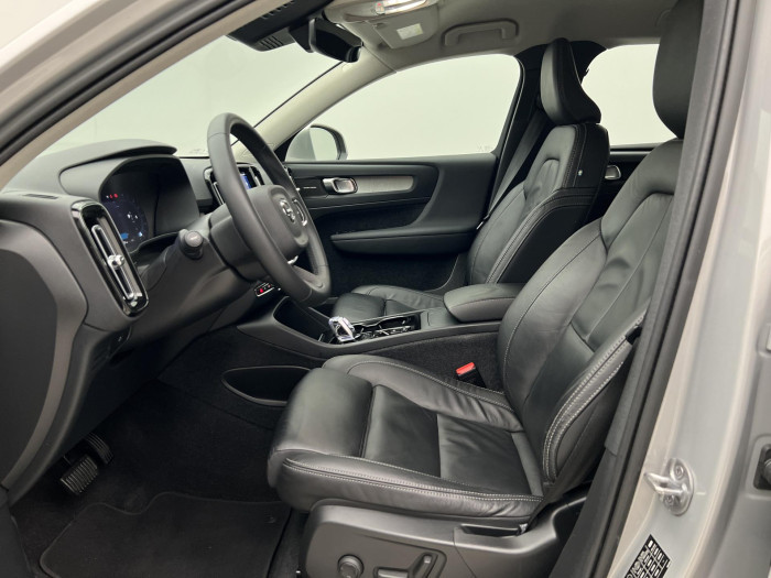 Volvo XC40 B4 PLUS BRIGHT AUT CZ