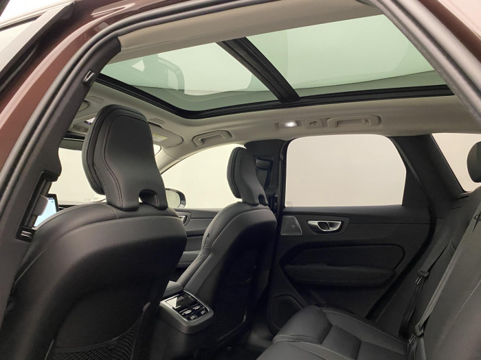 Volvo XC60 B5 AWD AUT DARK ULTRA