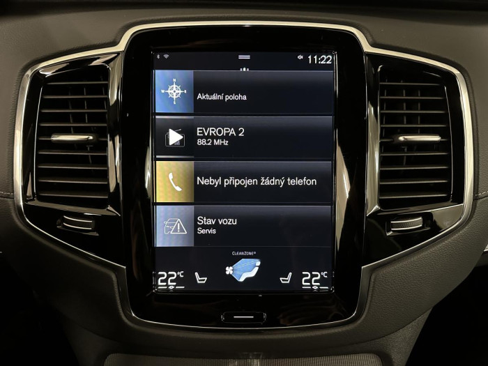 Volvo XC90 B5 AWD R-DESIGN AUT REZERVACE