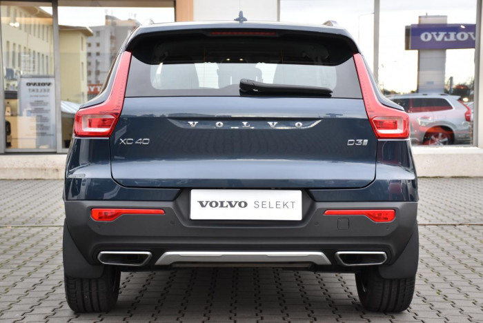 Volvo XC40 D3 INSCRIPTION AUT REZERVACE 2.0 d