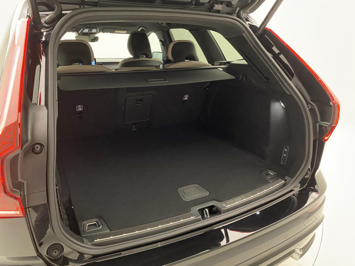 Volvo XC60 B5 AWD AUT DARK PLUS