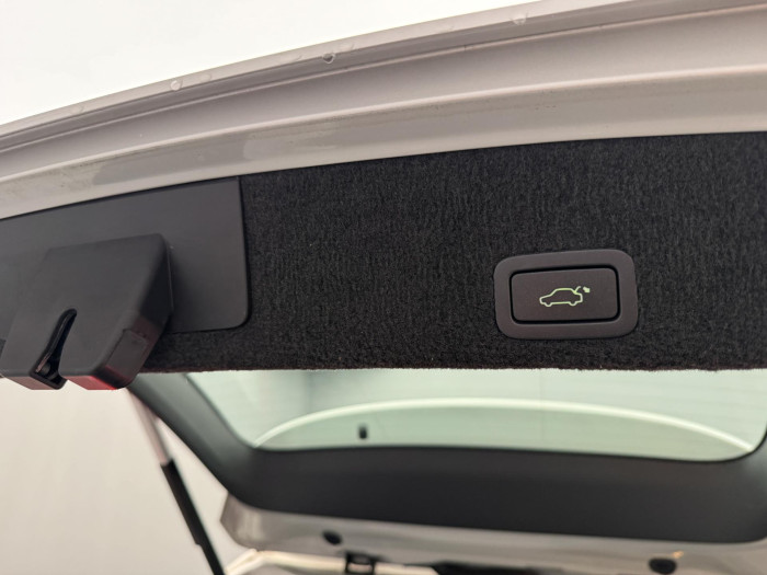 Volvo XC60 3.2 AWD MOMENTUM CZ 3.2 Momentum