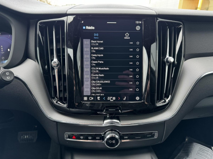 Volvo XC60 B4 AWD AUT DARK PLUS 2.0 Plus