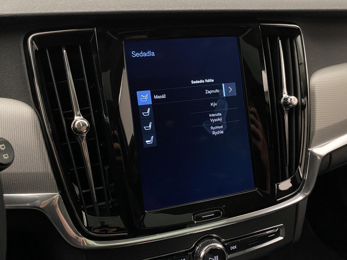 Volvo V90 CC T6 AWD PRO AUT CZ 2.0 CC CC