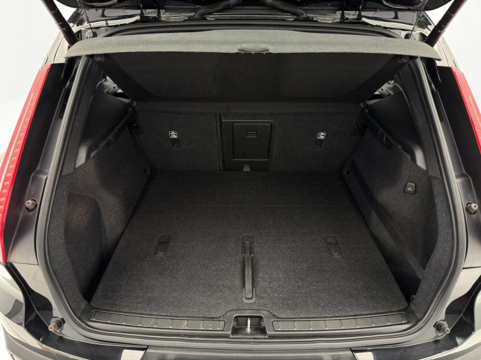 Volvo XC40 T3 MOMENTUM PANORAMA 1.5 Panorama Momentum
