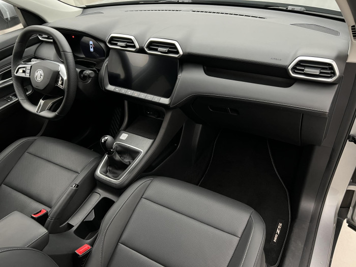 MG ZS 1.5 ICE ELEGANCE CZ 1.maj. 1.5 Elegance