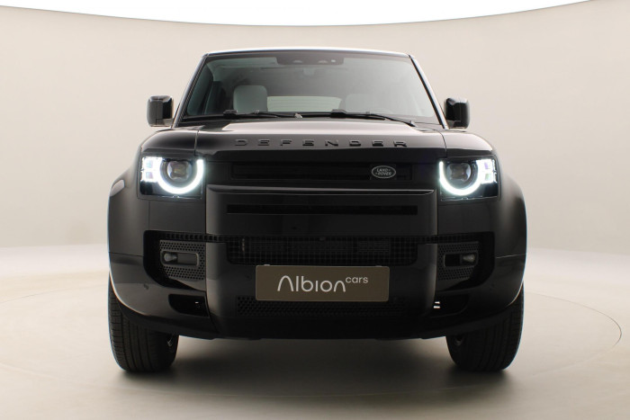 Land Rover Defender 110 D300 X-D HSE REZERVACE 3.0 d d