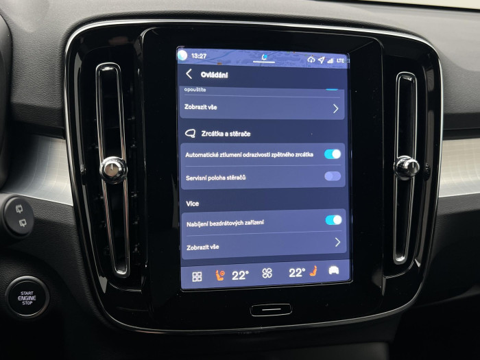 Volvo XC40 B3 CORE AUT CZ 1.maj.