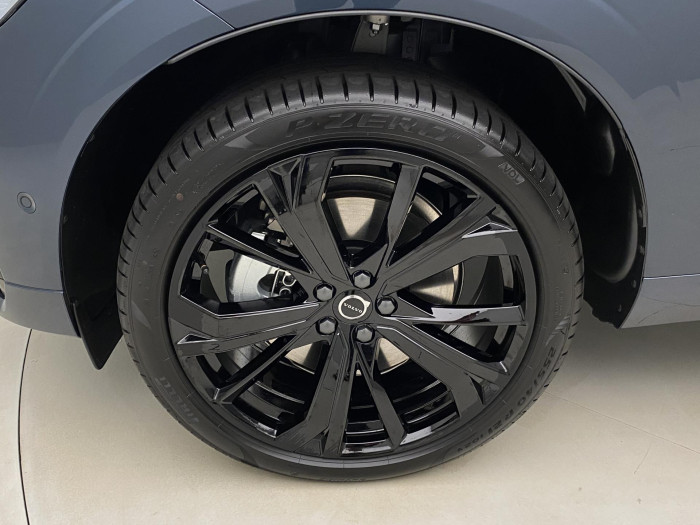 Volvo XC60 T6 AWD AUT PLUS BLACK EDITION