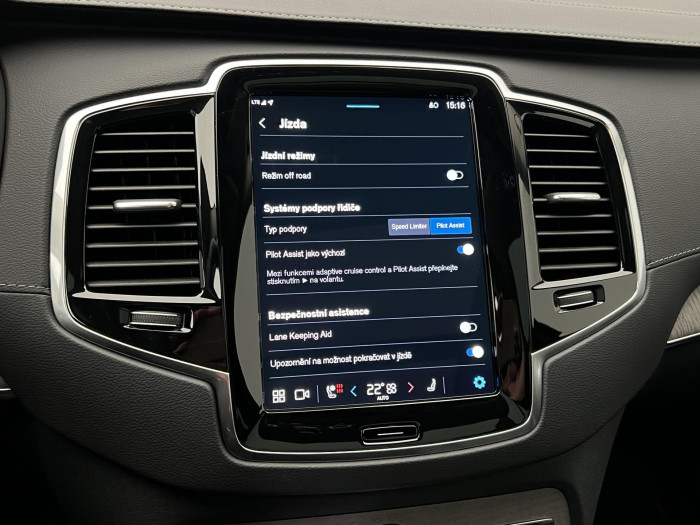 Volvo XC90 B5 AWD PLUS BRIGHT VZDUCH