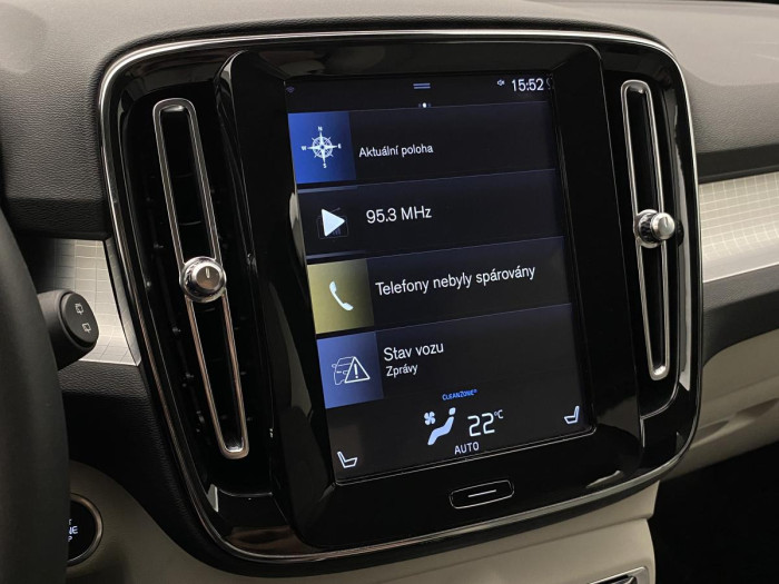 Volvo XC40 T3 MOMENTUM REZERVACE 1.5 Momentum