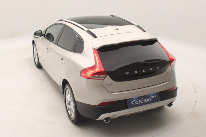 Volvo V40 CC T3 INSCRIPTION REZERVACE 1.5 CC CC