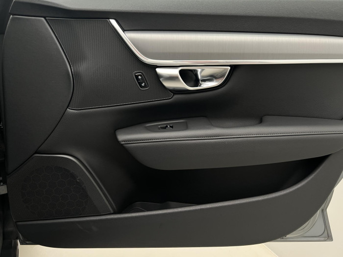 Volvo V90 D4 MOMENTUM AUT 2.0 d Momentum