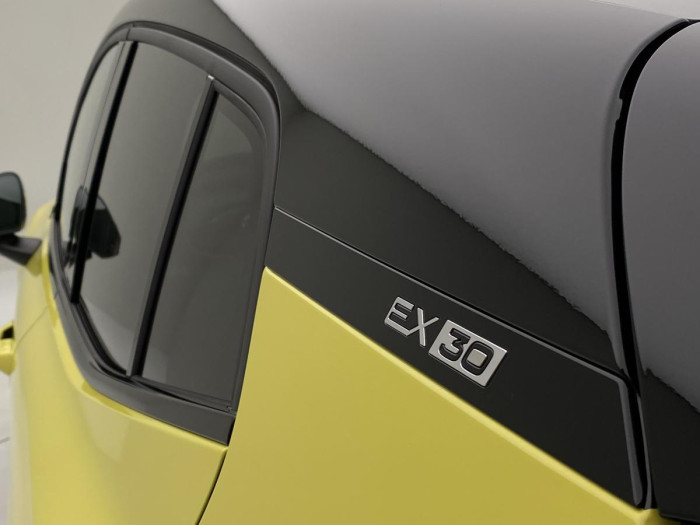 Volvo EX30 PURE ELECTRIC RECH. ULTRA RWD