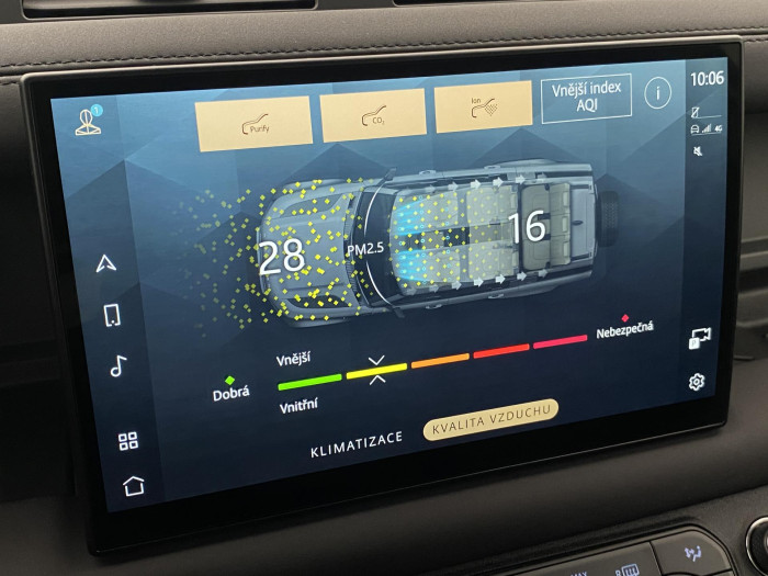 Land Rover Defender 130 D300 SE AWD AUT CZ 3.0 d SE