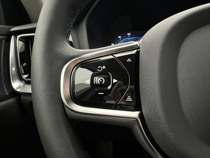 Volvo V60 CC B5 AWD PLUS BRIGHT AUT