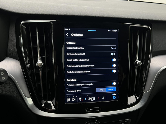 Volvo V60 B3 CORE AUT 1.maj.