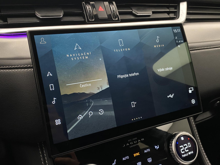 Jaguar F-Pace P250 R-DYNAMIC SE REZERVACE 2.0 Dynamic SE