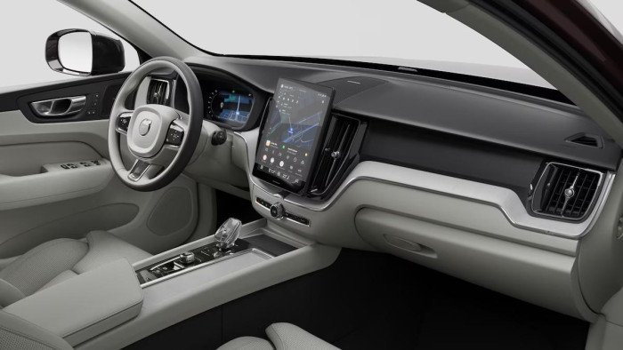 Volvo XC60 B5 AWD DARK PLUS AUT