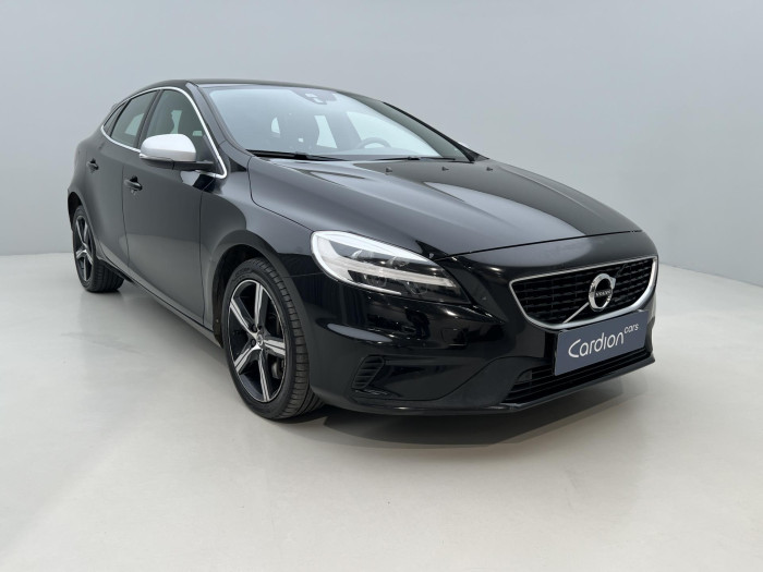 Volvo V40 D3 MOMENTUM AUT CZ 2.0 d Momentum