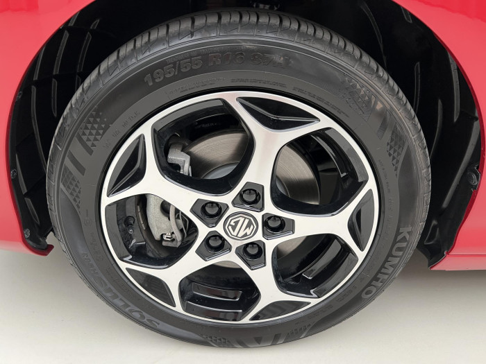 MG MG3 1.5 EMOTION Hybrid+ AUT CZ