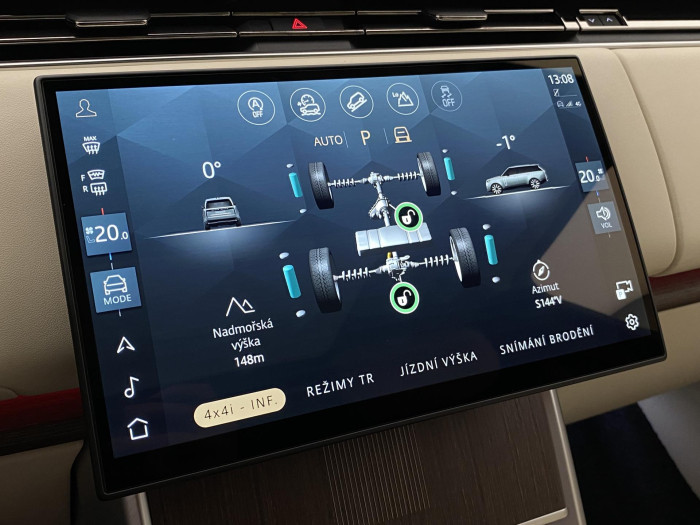 Land Rover Range Rover P550e AUTOBIOGRAPHY SWB