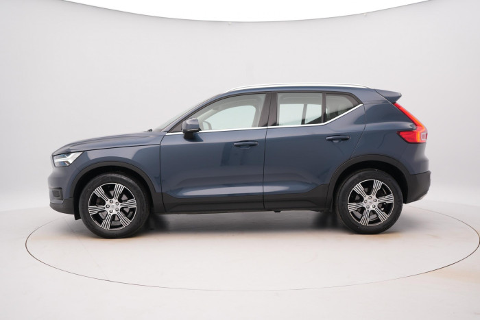 Volvo XC40 T4 AWD INSCRIPTION REZERVACE