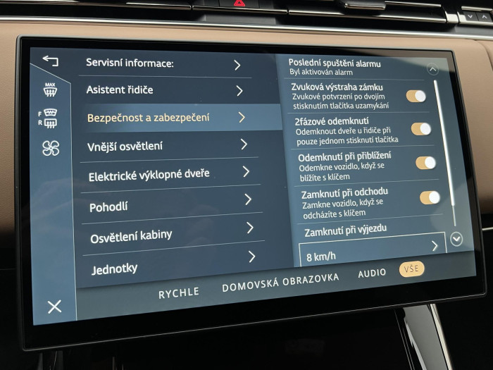 Land Rover Range Rover Sport D350 AUTOBIOGRAPHY REZERVACE 3.0 d