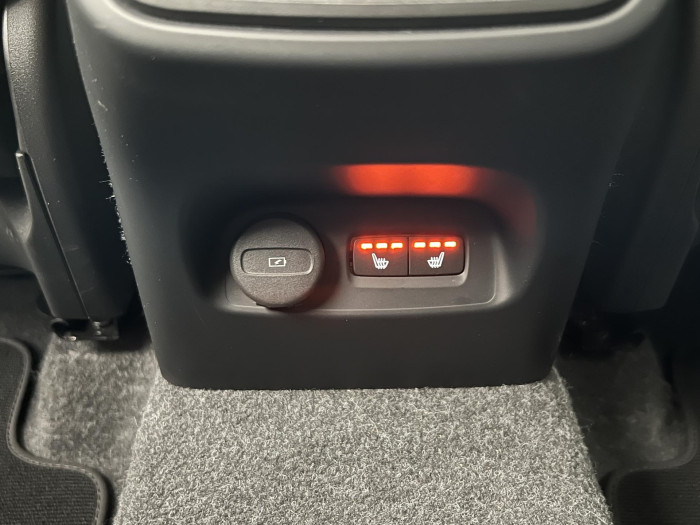 Volvo XC40 B4 CORE AUT 1.maj.