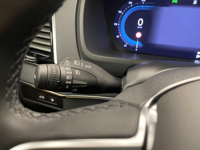 Volvo XC90 T8 AWD RECHARGE DARK PLUS 7m