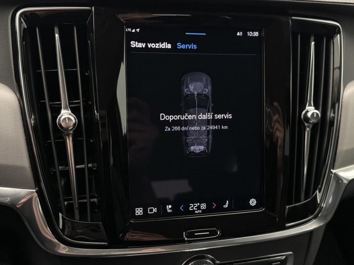 Volvo V90 CC B4 AWD PLUS BRIGHT AUT CZ