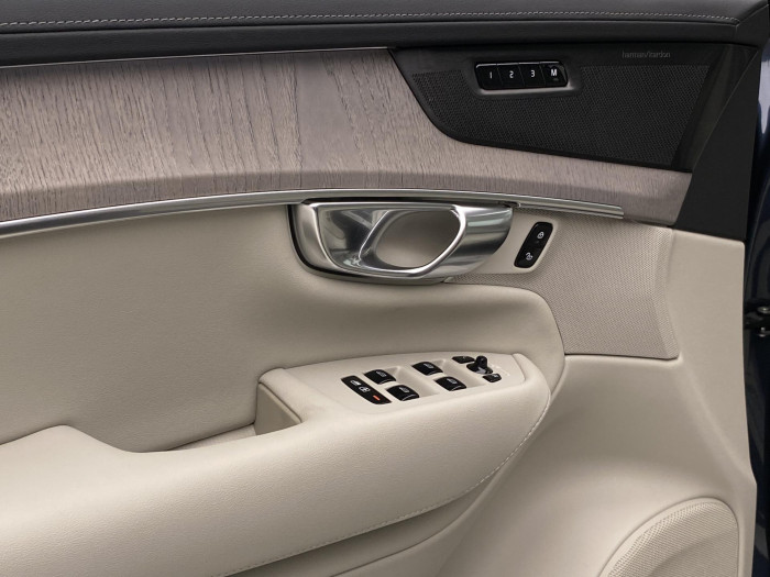 Volvo XC90 B5 AWD AUT BRIGHT ULTRA 7míst