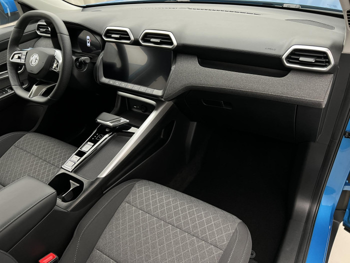 MG ZS 1.5 EMOTION HYBRID+ AUT CZ