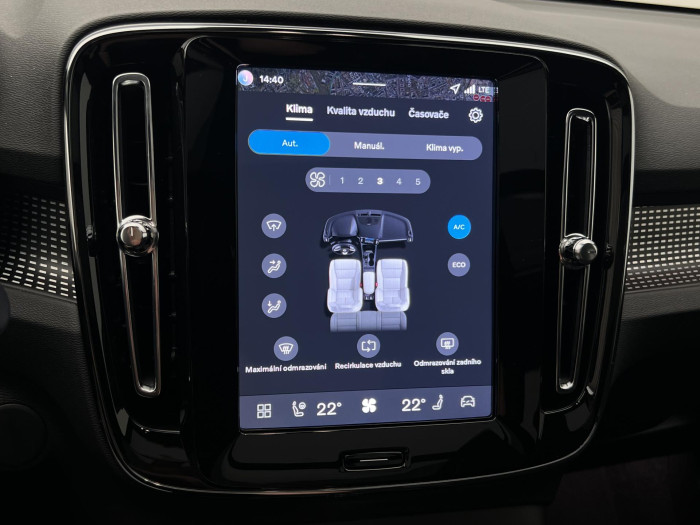 Volvo EX40 PURE ELECTRIC TWIN ULTRA