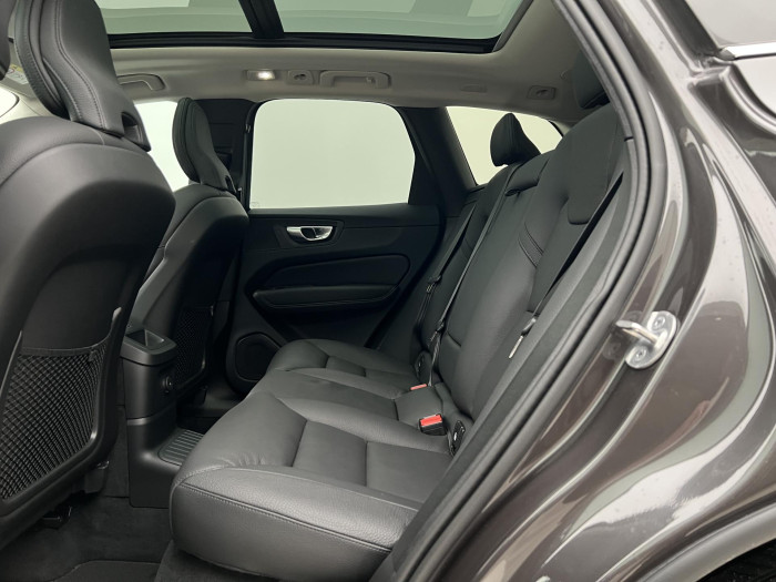 Volvo XC60 T6 AWD RECHARGE ULTRA BRIGHT