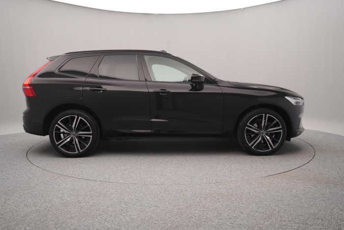 Volvo XC60 B5 AWD R-DESIGN AUT