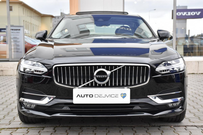Volvo S90 T6 AWD INSCRIPTION REZERVACE
