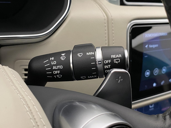 Land Rover Range Rover SDV8 AWD REZERVACE