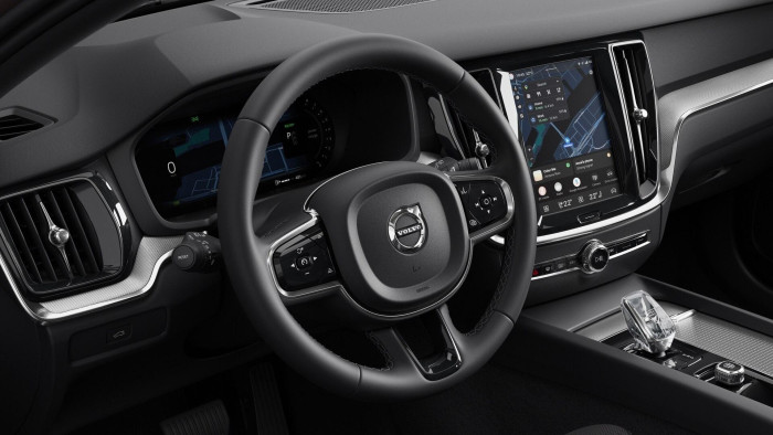 Volvo V60 B4 AUT DARK PLUS