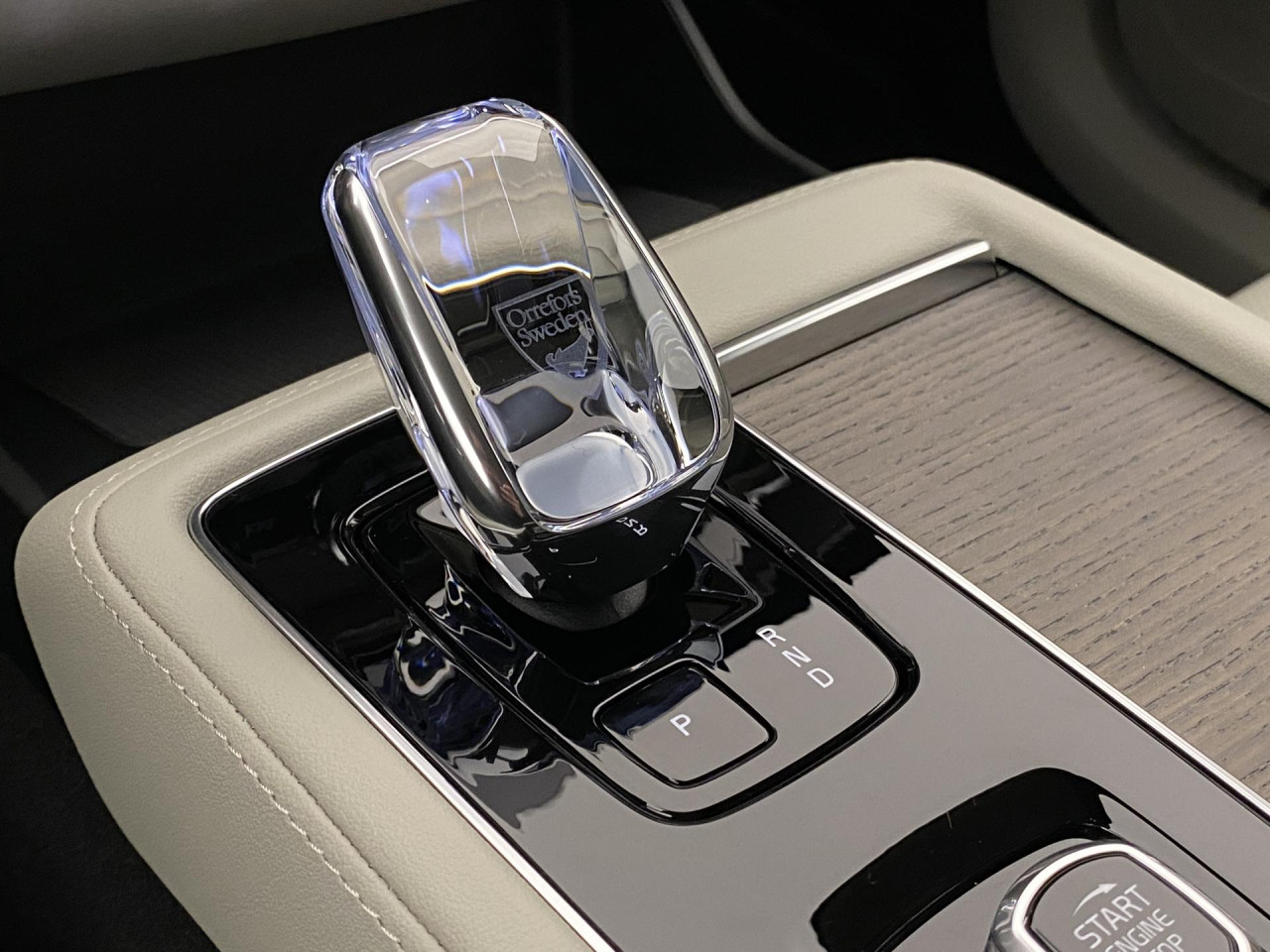 Volvo XC90 T8 AWD RECHARGE BRIGHT PLUS 7m