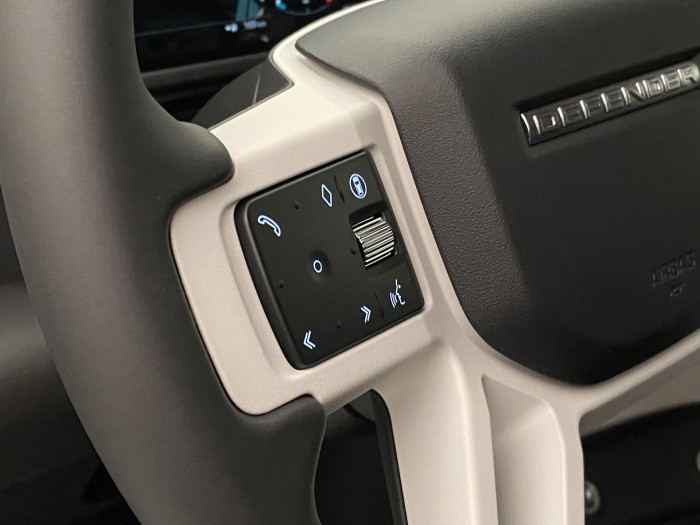 Land Rover Defender 110 D200 S AWD AUT 3.0 d