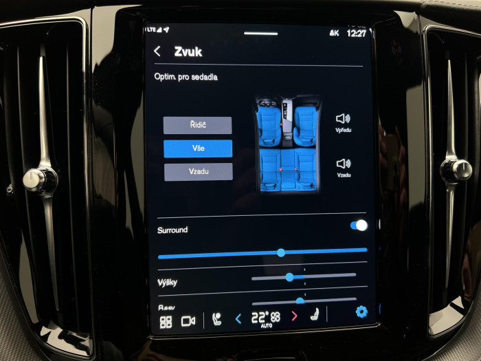 Volvo XC60 T6 AWD RECHARGE BLACK EDITION 2.0 Edition