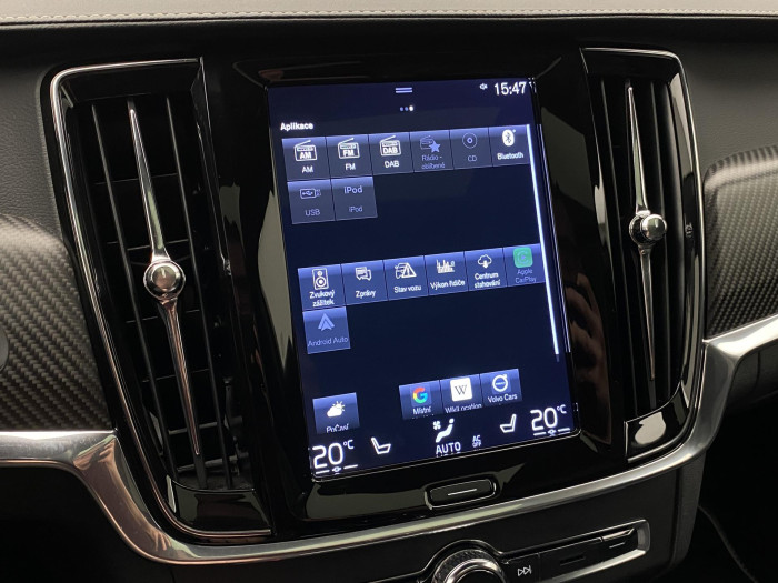 Volvo V90 D5 AWD R-DESIGN REZERVACE 2.0 d