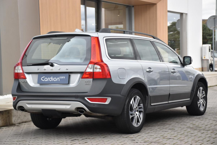 Volvo XC70 D5 AWD SUMMUM AUT 2.4 d Summum