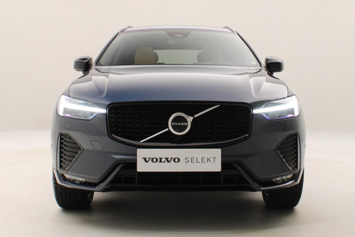 Volvo XC60 B4 AWD ULTIMATE DARK CZ 1.maj